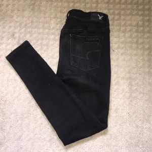American Eagle black distressed jeans